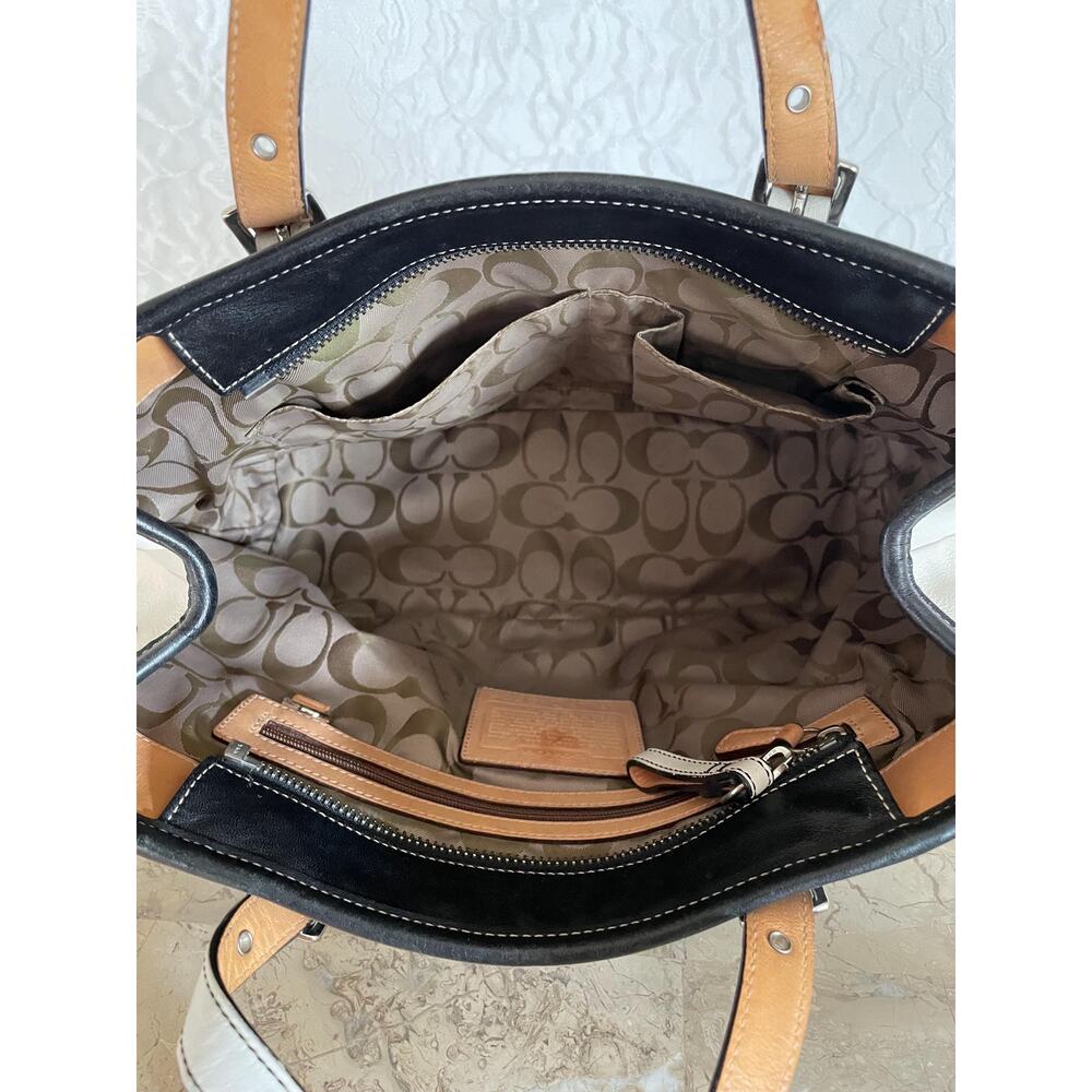 Vtg Coach Hampton off white/ black Legacy leather tote shoulder bag handbag 9605 - Picture 12 of 13
